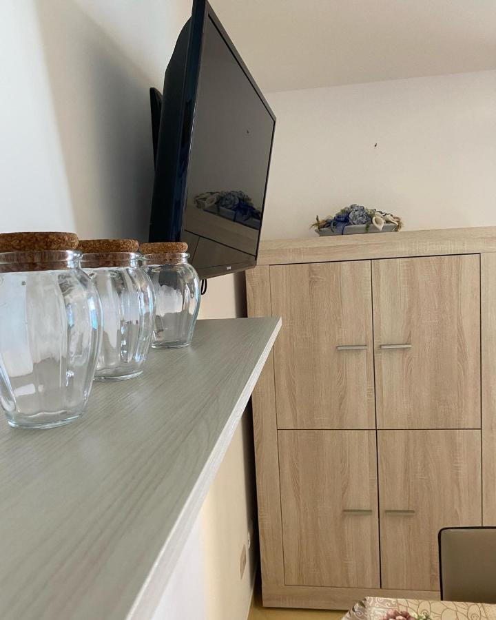 Bluemind Aparthotel Tropea Bagian luar foto